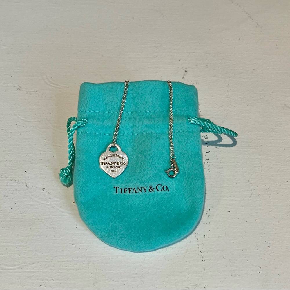 Tiffany & Co Heart Tag Pendant Necklace